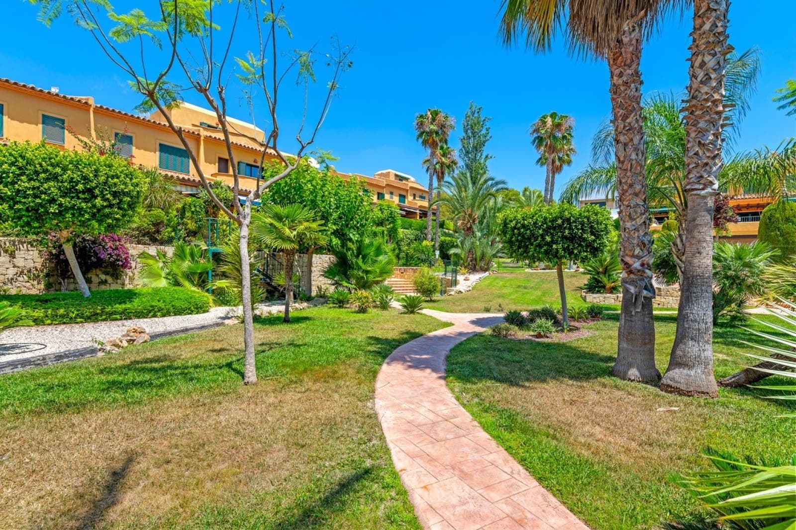 2 Zimmer Doppelhaus zu verkaufen in Finestrat mit Pool Garage - 295.000 € (Ref: 9610840)