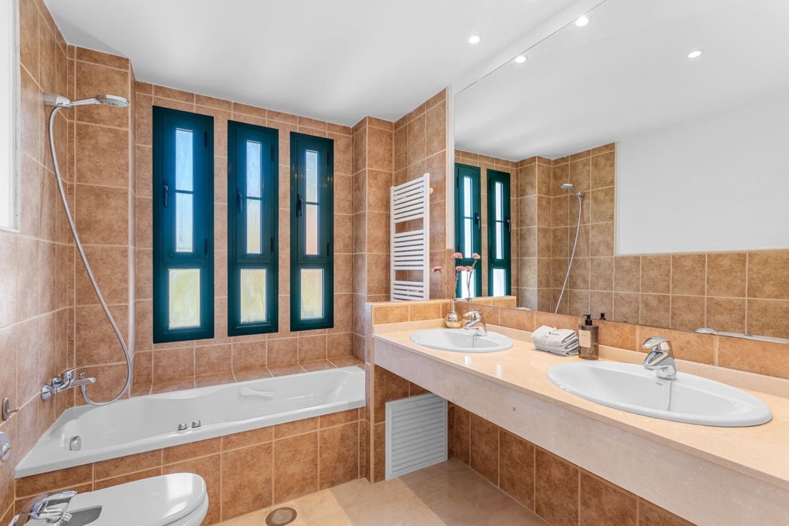 2 bedroom Apartment for sale in Finestrat with pool garage - € 395,000 (Ref: 9614760)