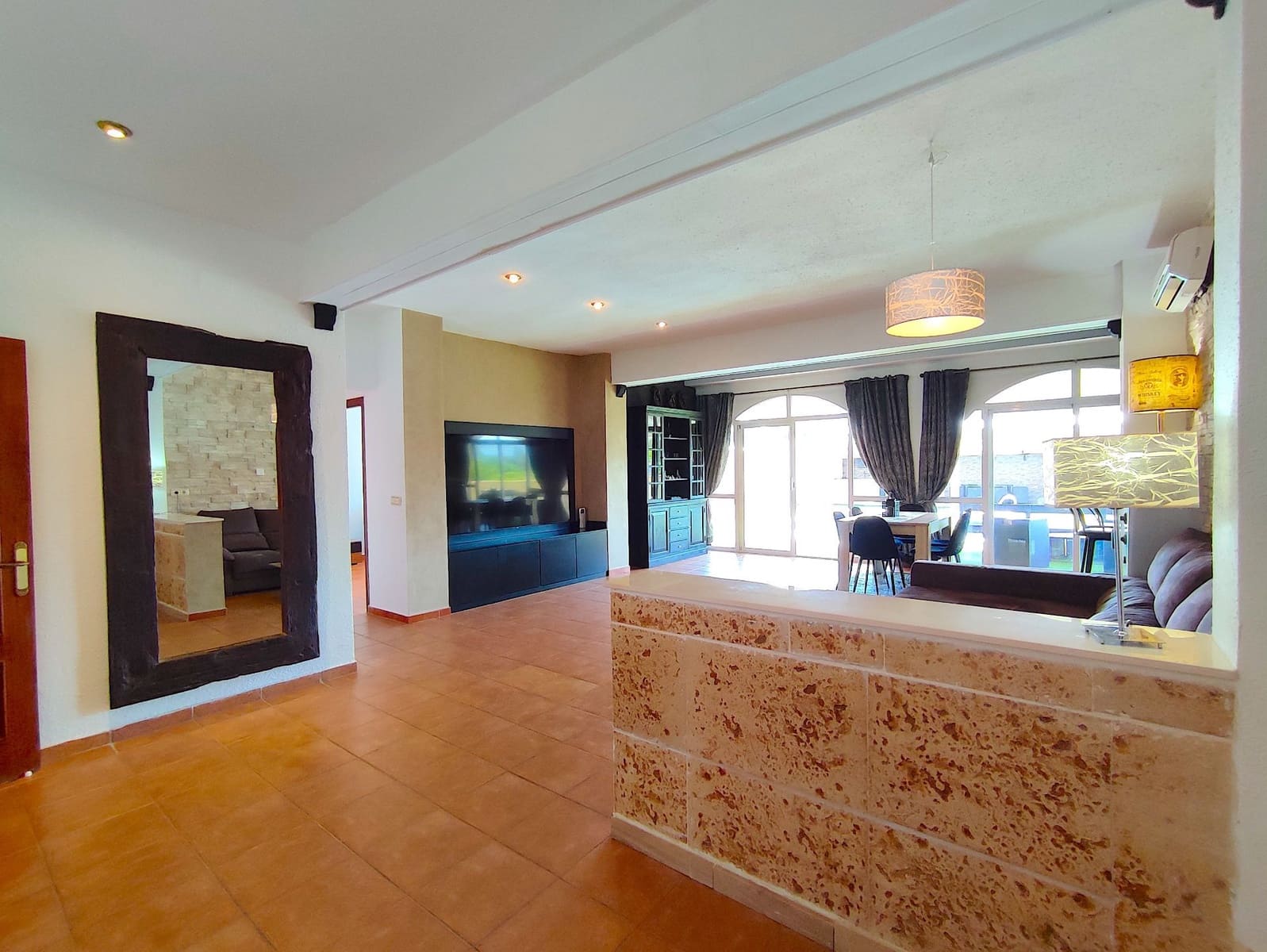4 sovrum Villa att hyra i Alfaz del Pi / L'Alfas del Pi med pool garage - 4 800 € (Ref: 9814203)