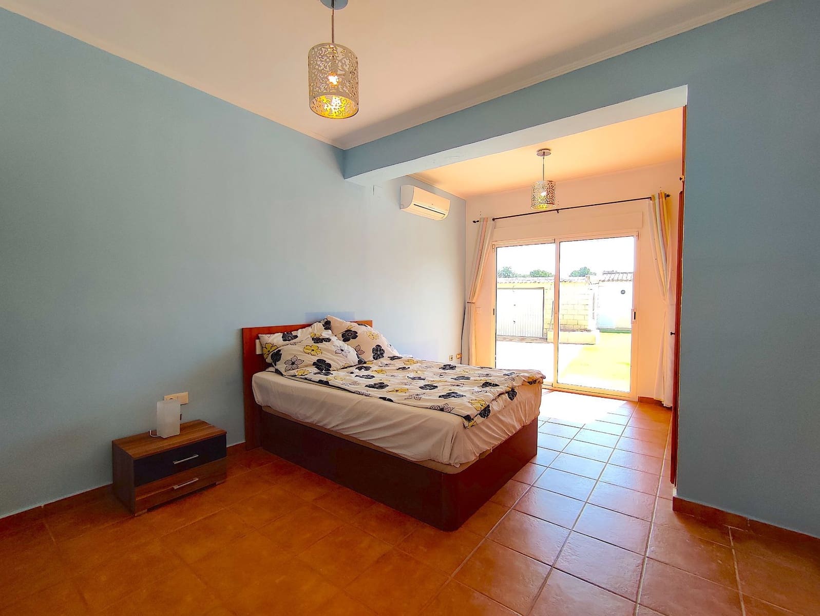 4 sovrum Villa att hyra i Alfaz del Pi / L'Alfas del Pi med pool garage - 4 800 € (Ref: 9814203)