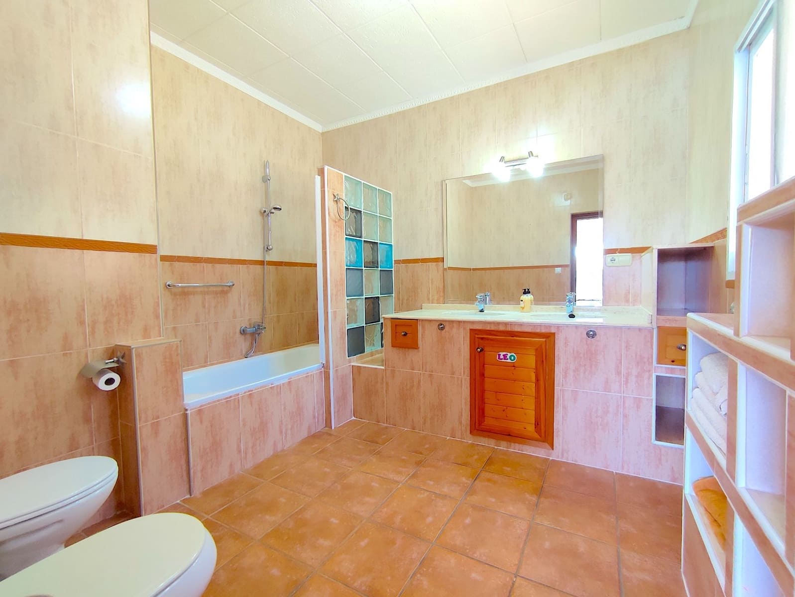4 sovrum Villa att hyra i Alfaz del Pi / L'Alfas del Pi med pool garage - 4 800 € (Ref: 9814203)