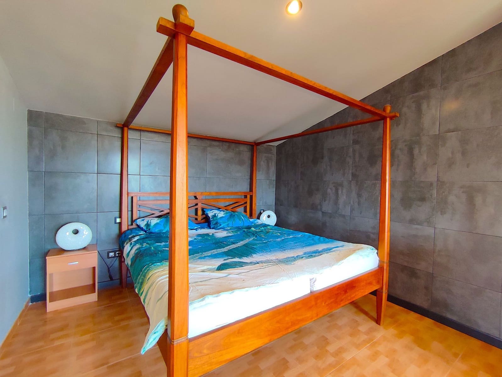 4 sovrum Villa att hyra i Alfaz del Pi / L'Alfas del Pi med pool garage - 4 800 € (Ref: 9814203)