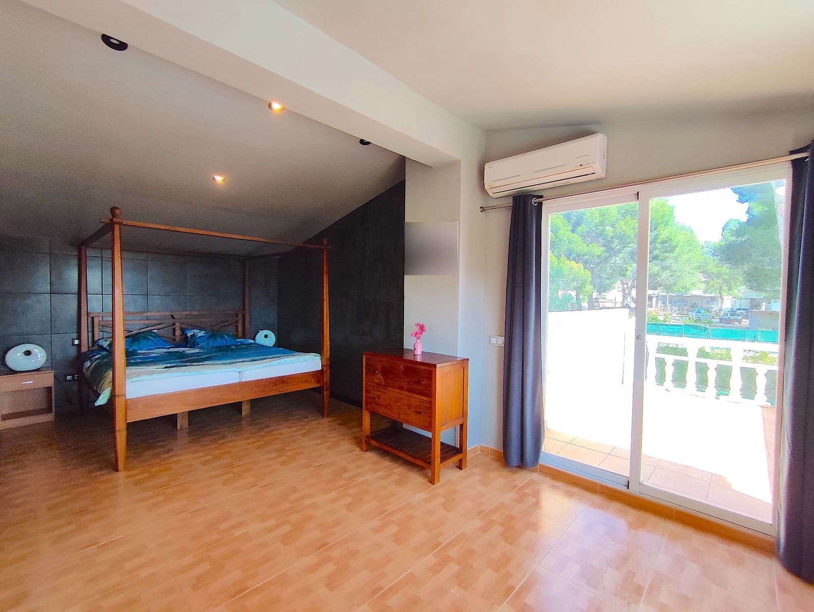 4 sovrum Villa att hyra i Alfaz del Pi / L'Alfas del Pi med pool garage - 4 800 € (Ref: 9814203)