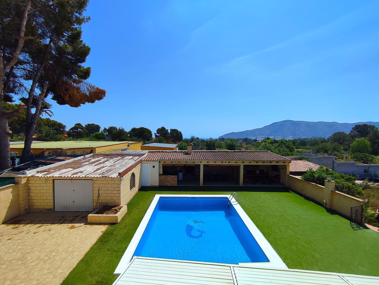 4 sovrum Villa att hyra i Alfaz del Pi / L'Alfas del Pi med pool garage - 4 800 € (Ref: 9814203)
