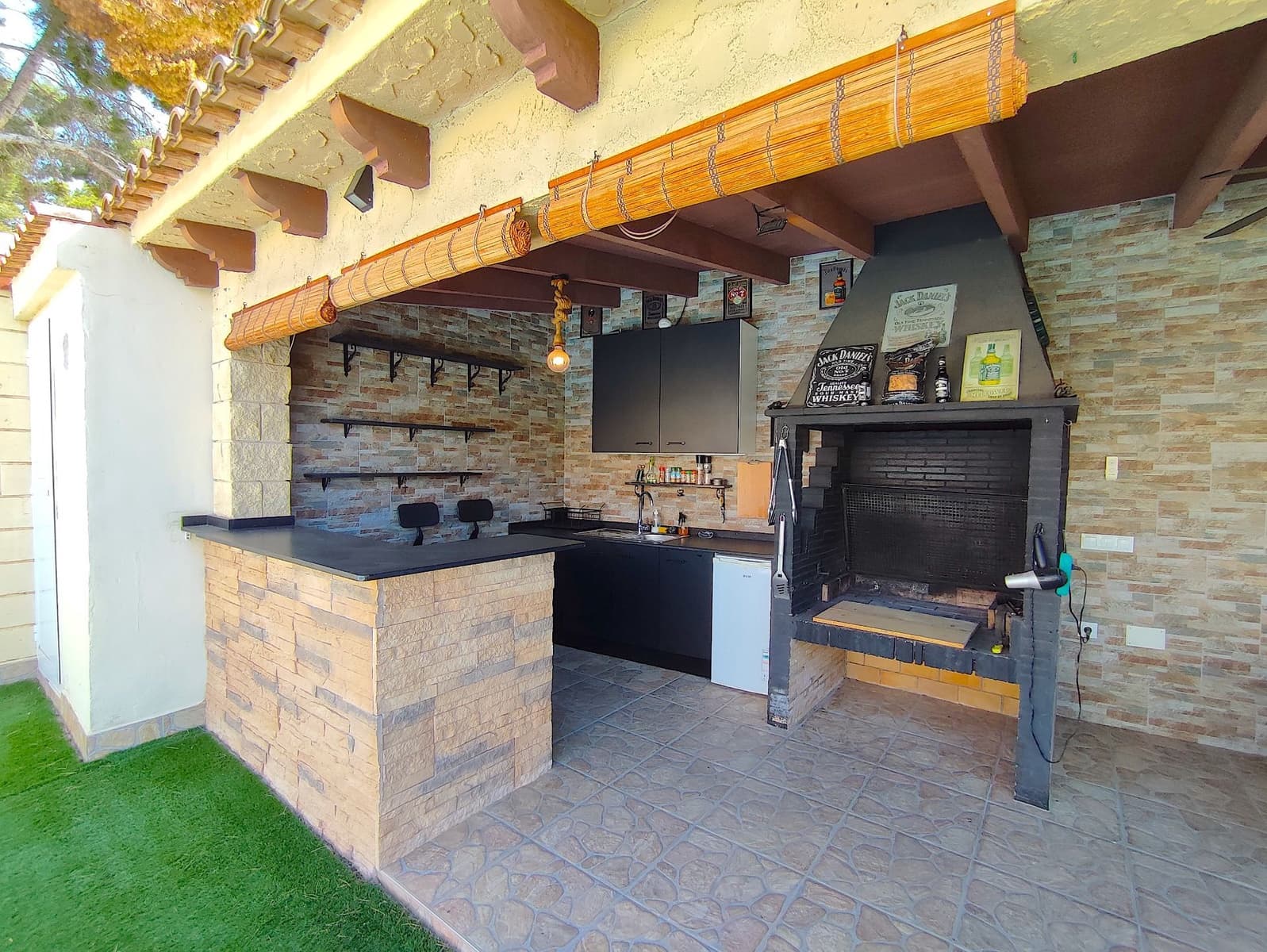 4 sovrum Villa att hyra i Alfaz del Pi / L'Alfas del Pi med pool garage - 4 800 € (Ref: 9814203)