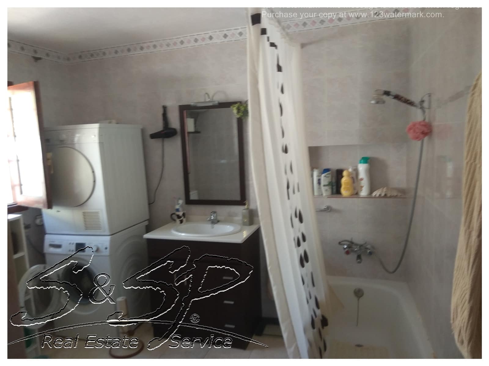 3 makuuhuone Maalaistalo myytävänä paikassa Calabardina mukana 
autotalli - 250 000 € (Ref: 7938494)