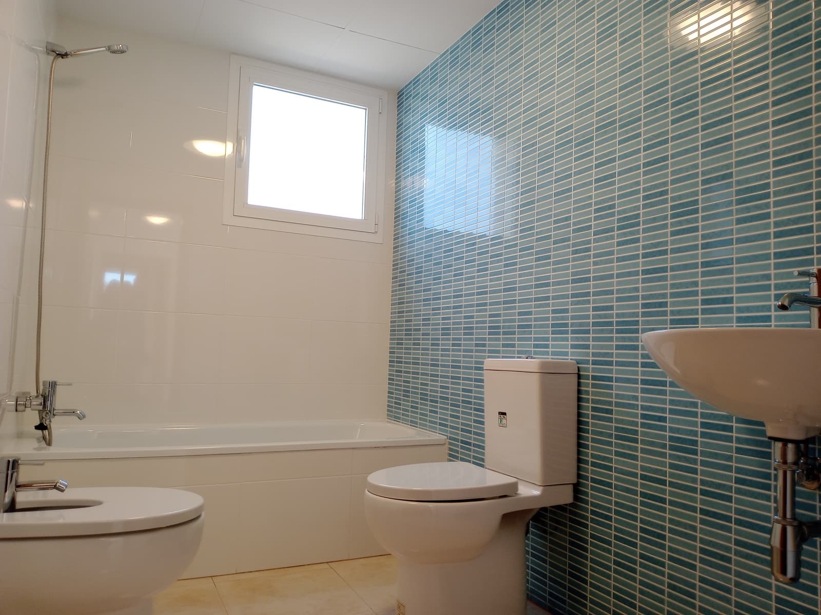 3 soverom Villa til salgs i Purias med garasje - € 259 000 (Ref: 8089951)