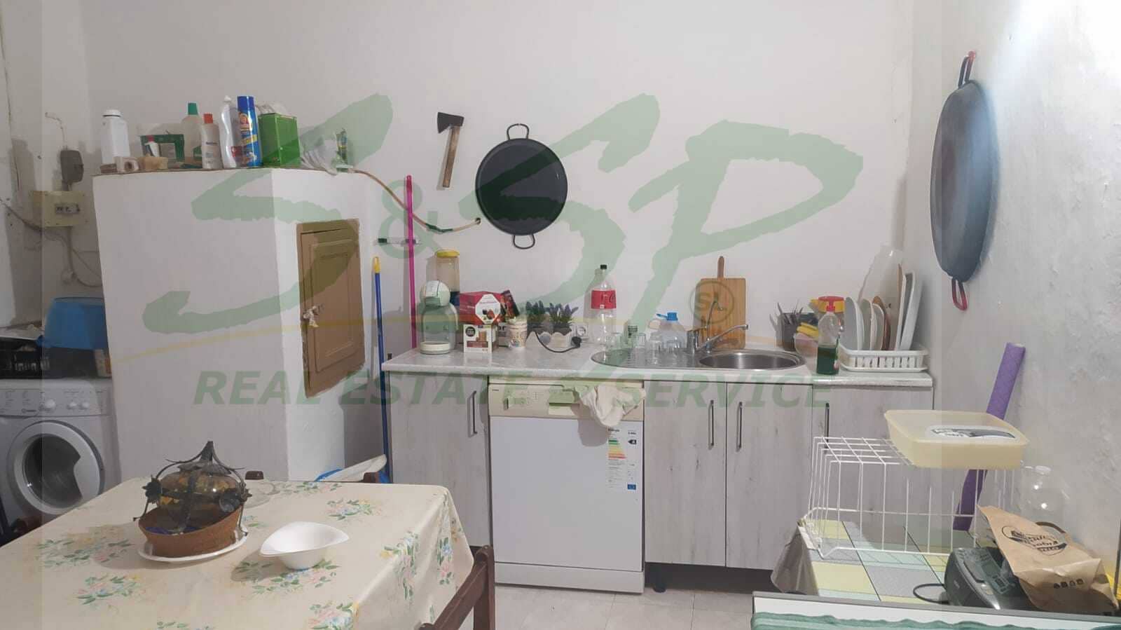 4 soveværelse Finca/Landehus til salg i Purias med garage - € 198.000 (Ref: 8120446)