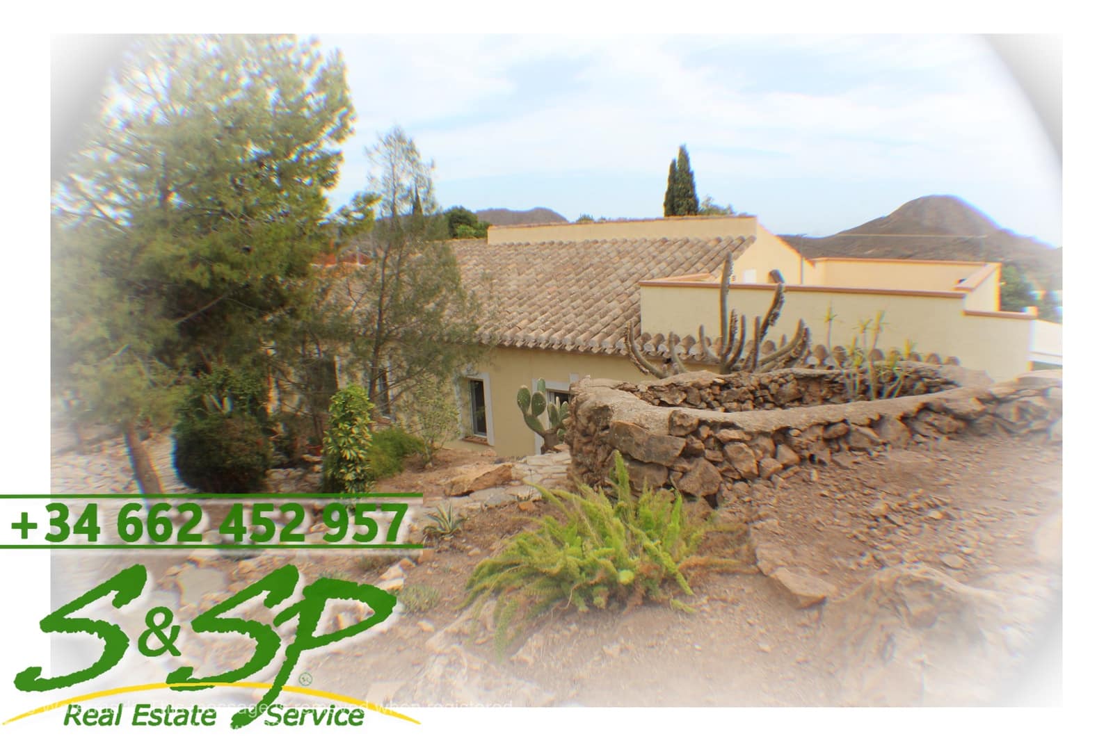 3 soveværelse Finca/Landehus til salg i Aguilas med swimmingpool garage - € 255.000 (Ref: 8602451)