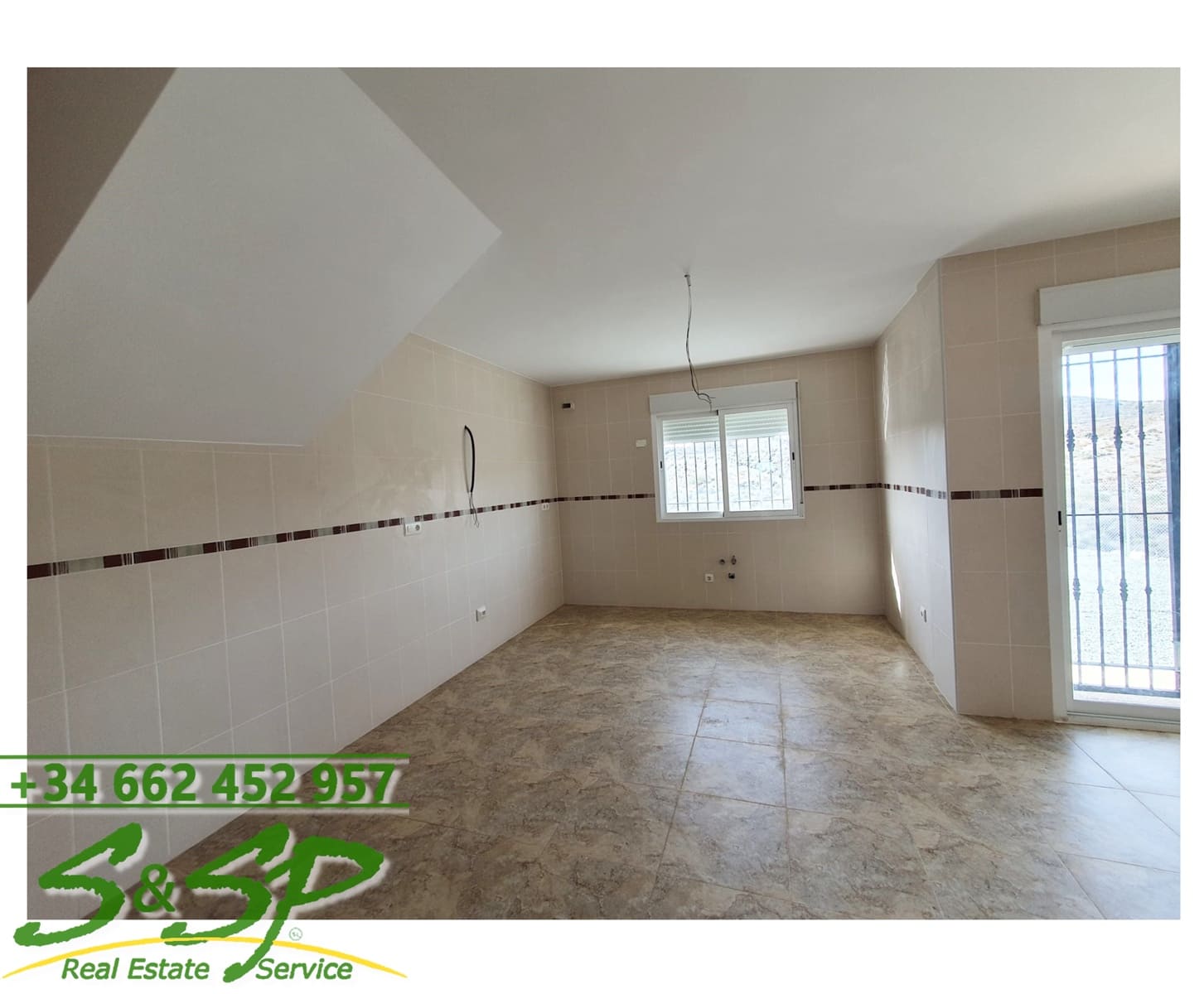 5 soveværelse Finca/Landehus til salg i Puerto Lumbreras med swimmingpool garage - € 288.999 (Ref: 8603818)