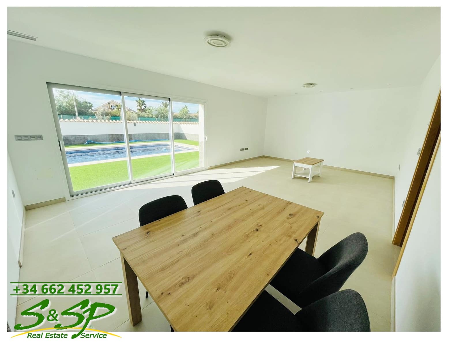 5 soveværelse Finca/Landehus til salg i Puerto Lumbreras med swimmingpool - € 340.000 (Ref: 8617088)