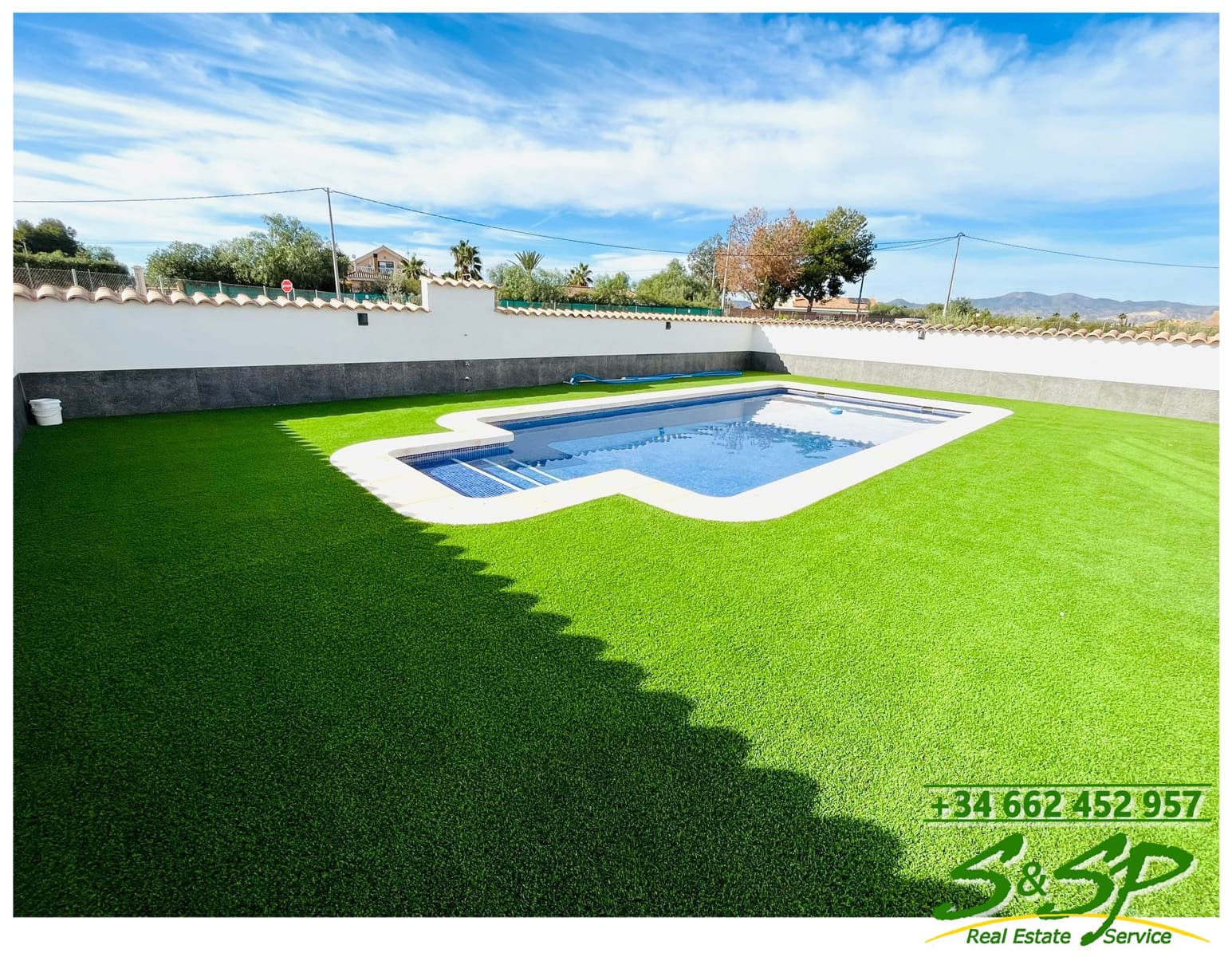 5 soveværelse Finca/Landehus til salg i Puerto Lumbreras med swimmingpool - € 340.000 (Ref: 8617088)