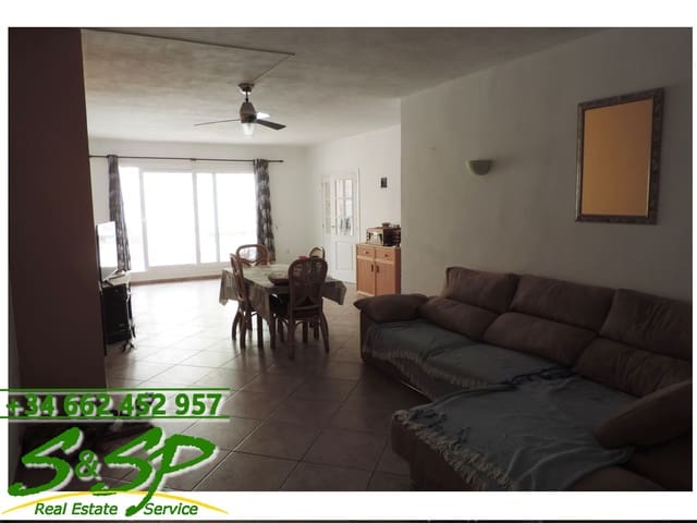 6 soveværelse Finca/Landehus til salg i Almería by med swimmingpool garage - € 299.900 (Ref: 8619602)