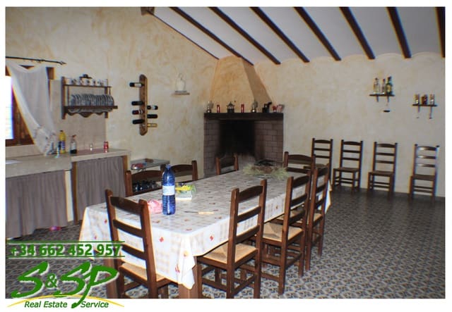 2 makuuhuone Maalaistalo myytävänä paikassa Puerto Lumbreras mukana 
autotalli - 400 000 € (Ref: 8660027)