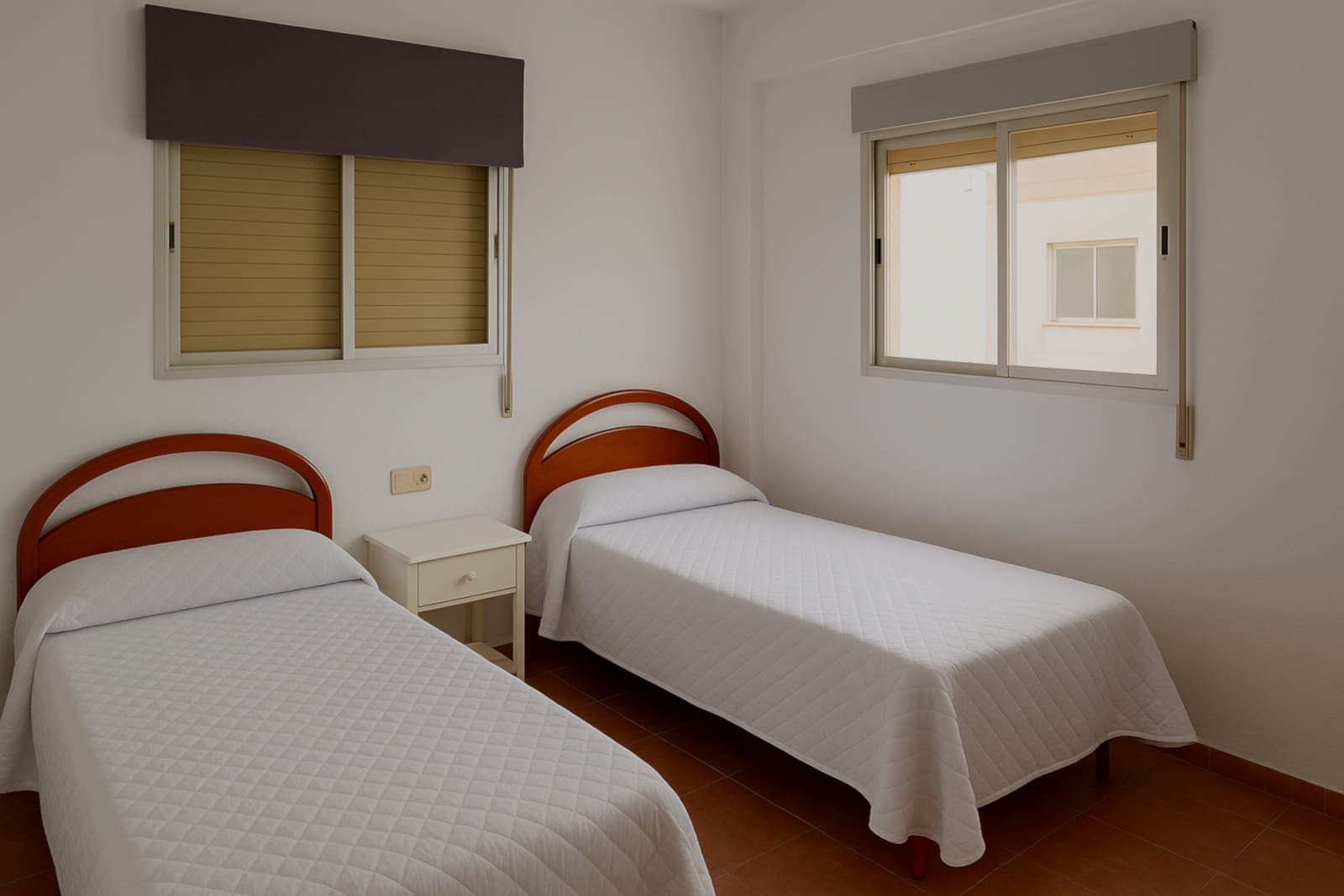 2 slaapkamer Appartement te huur in Aguilas - € 650 (Ref: 9360413)