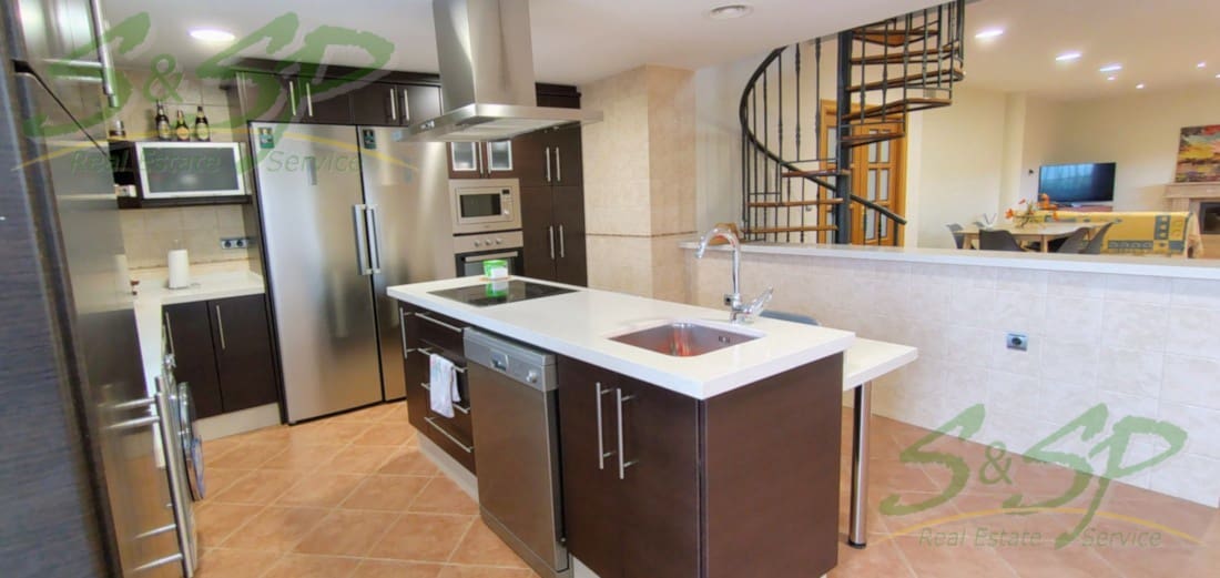 3 makuuhuone Maalaistalo myytävänä paikassa Aguilas mukana uima-altaan - 499 999 € (Ref: 9583016)