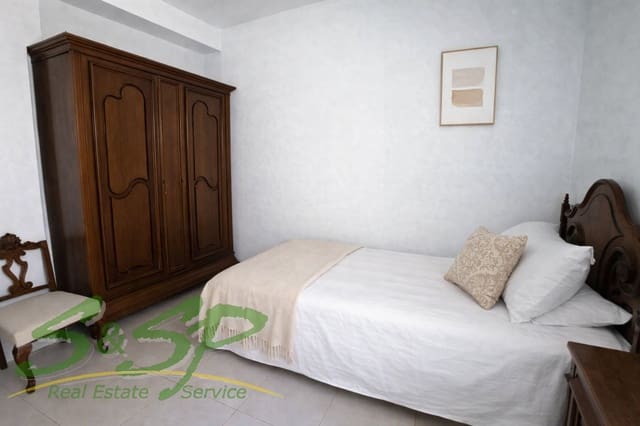 3 bedroom Apartment for sale in Aguilas with garage - € 298,000 (Ref: 9620869)