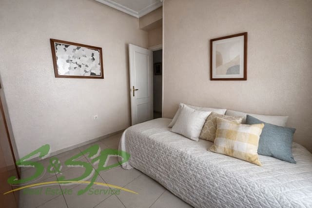 3 bedroom Apartment for sale in Aguilas with garage - € 298,000 (Ref: 9620869)