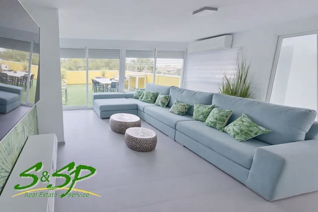 4 bedroom Townhouse for sale in Aguilas with pool garage - € 360,000 (Ref: 9737156)