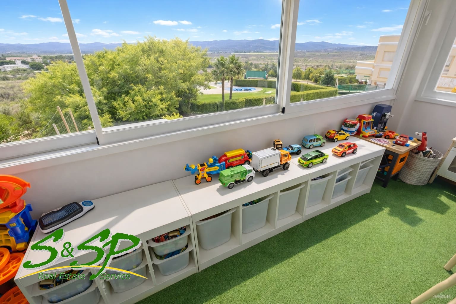 4 bedroom Townhouse for sale in Aguilas with pool garage - € 360,000 (Ref: 9737156)