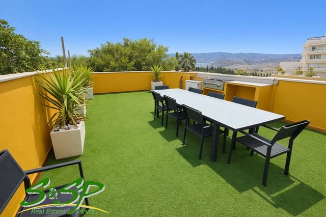 4 bedroom Townhouse for sale in Aguilas with pool garage - € 360,000 (Ref: 9737156)