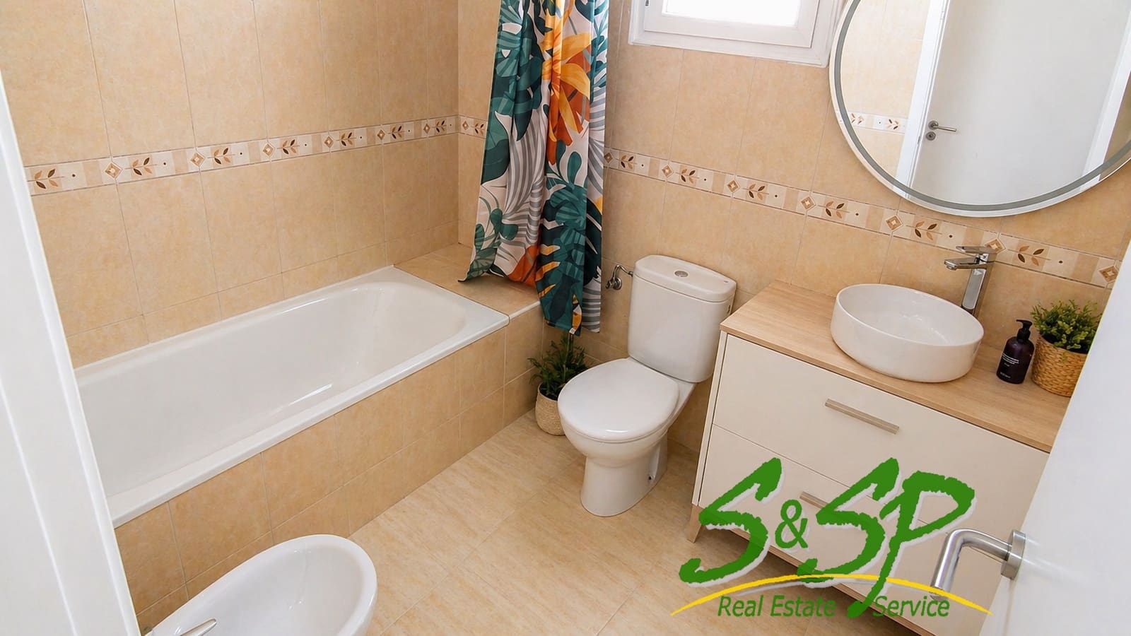 3 camera da letto Villetta Bifamiliare in vendita in Pulpi con piscina - 330.000 € (Rif: 9814103)
