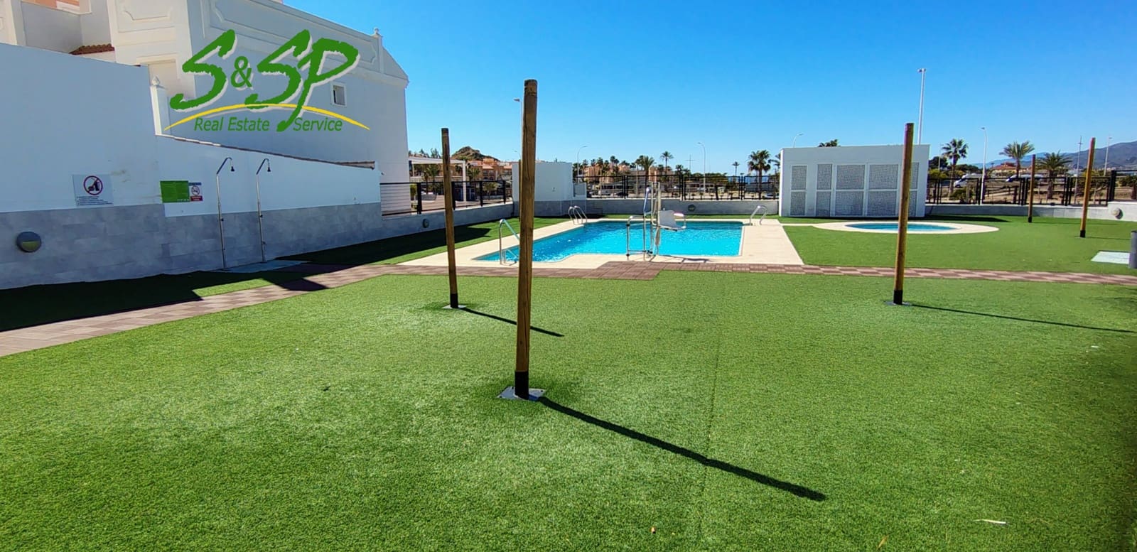 3 camera da letto Villetta Bifamiliare in vendita in Pulpi con piscina - 330.000 € (Rif: 9814103)
