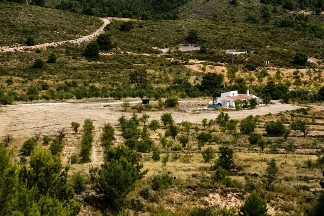 4 soveværelse Finca/Landehus til salg i Aguilas med garage - € 450.000 (Ref: 9943880)
