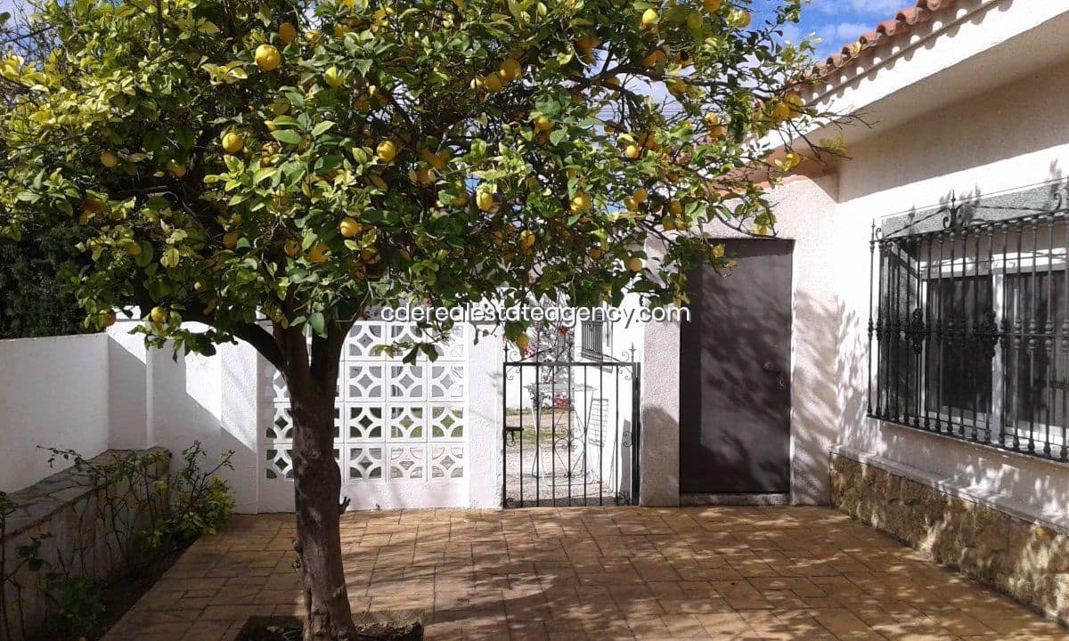 3 soveværelse Villa til leje i El Puerto de Santa Maria med swimmingpool garage - € 2.500 (Ref: 4831410)