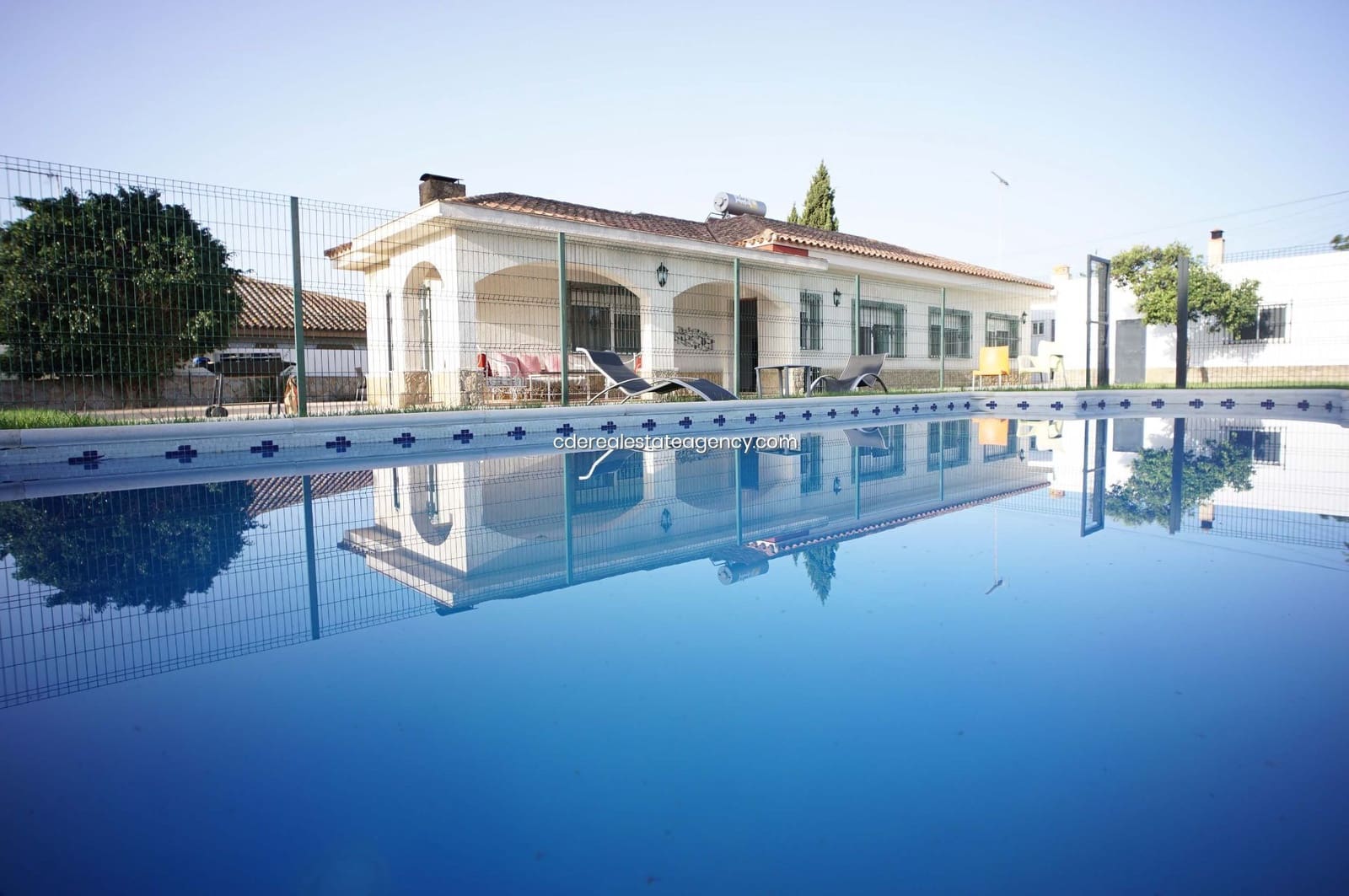 3 soveværelse Villa til leje i El Puerto de Santa Maria med swimmingpool garage - € 2.500 (Ref: 4831410)