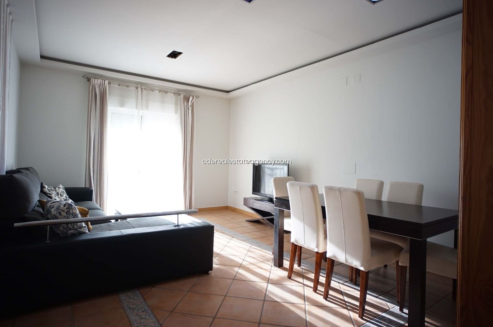 3 soveværelse Villa til leje i El Puerto de Santa Maria med swimmingpool garage - € 2.500 (Ref: 4831410)