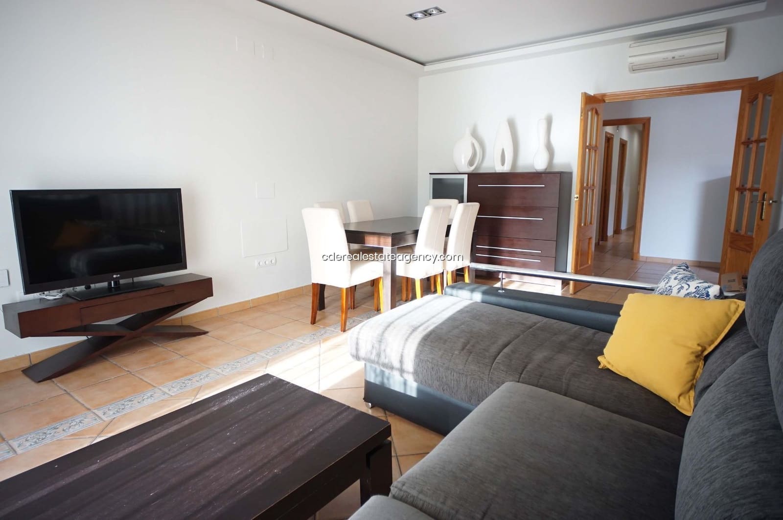 3 soveværelse Villa til leje i El Puerto de Santa Maria med swimmingpool garage - € 2.500 (Ref: 4831410)