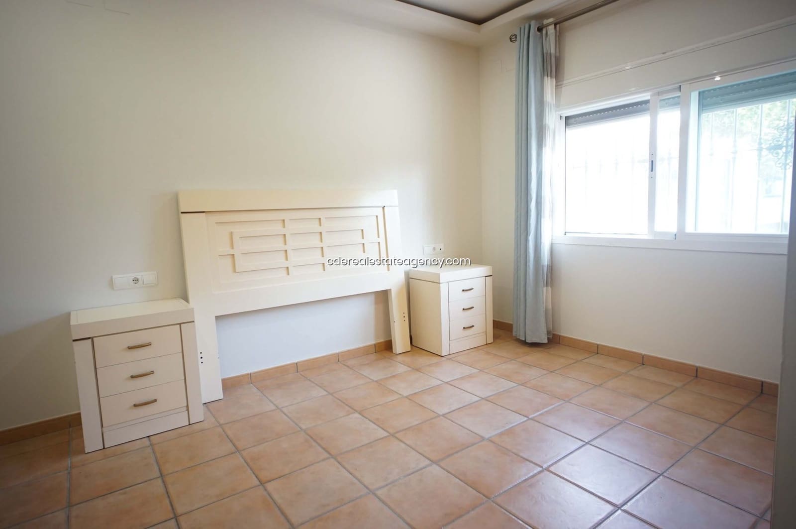 3 soveværelse Villa til leje i El Puerto de Santa Maria med swimmingpool garage - € 2.500 (Ref: 4831410)