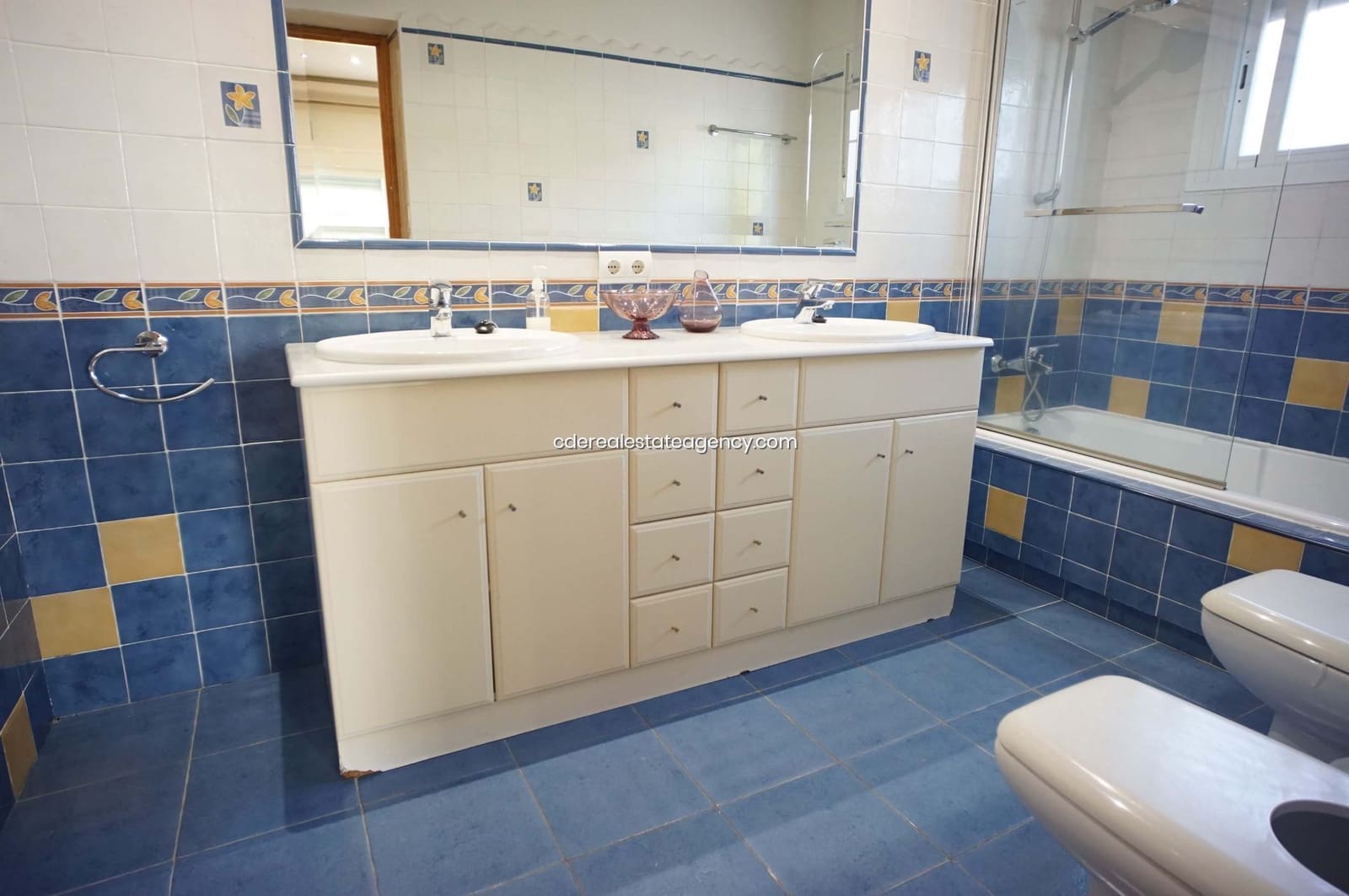 3 soveværelse Villa til leje i El Puerto de Santa Maria med swimmingpool garage - € 2.500 (Ref: 4831410)