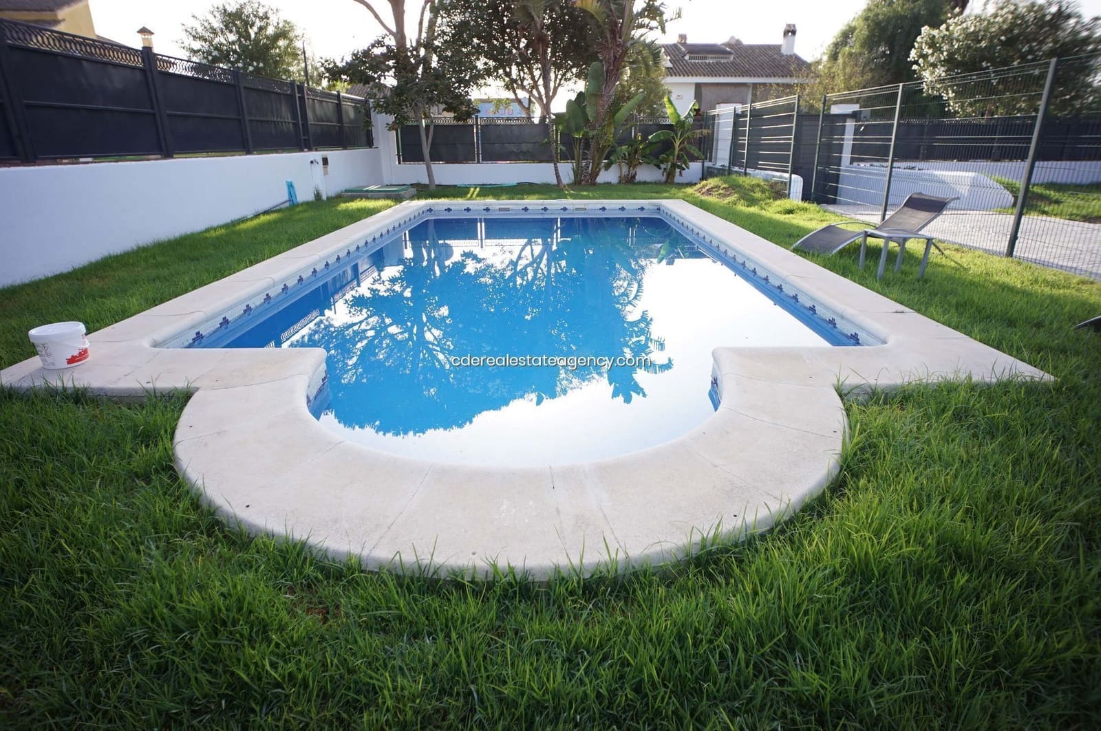 3 soveværelse Villa til leje i El Puerto de Santa Maria med swimmingpool garage - € 2.500 (Ref: 4831410)