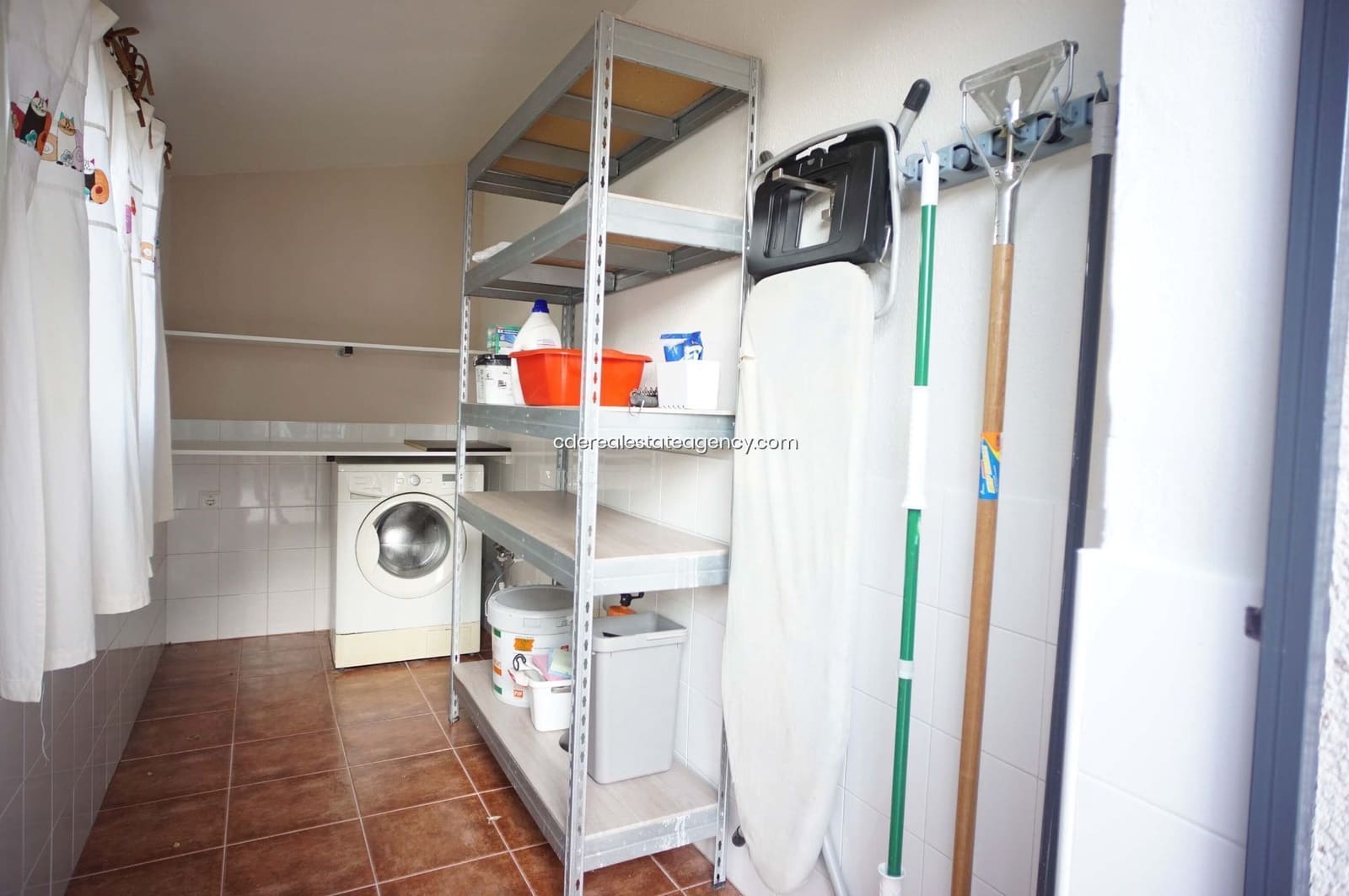 3 soveværelse Villa til leje i El Puerto de Santa Maria med swimmingpool garage - € 2.500 (Ref: 4831410)