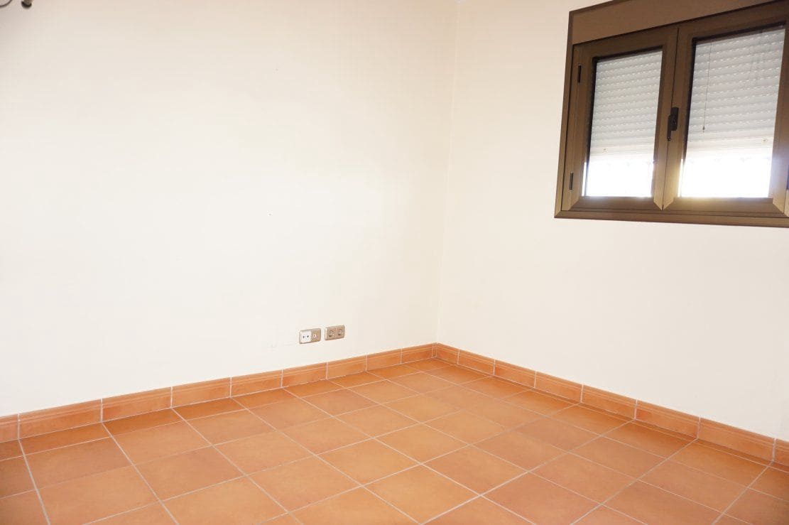 4 bedroom Villa for rent in Chipiona with garage - € 2,000 (Ref: 4957239)