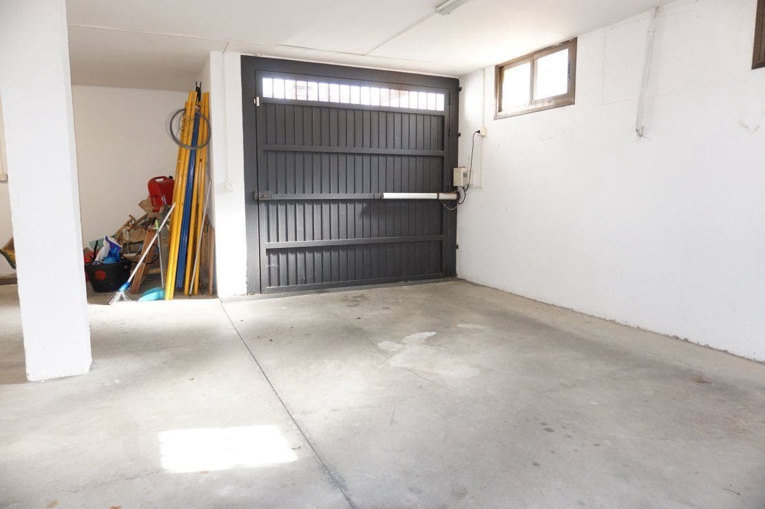 4 bedroom Villa for rent in Chipiona with garage - € 2,000 (Ref: 4957239)