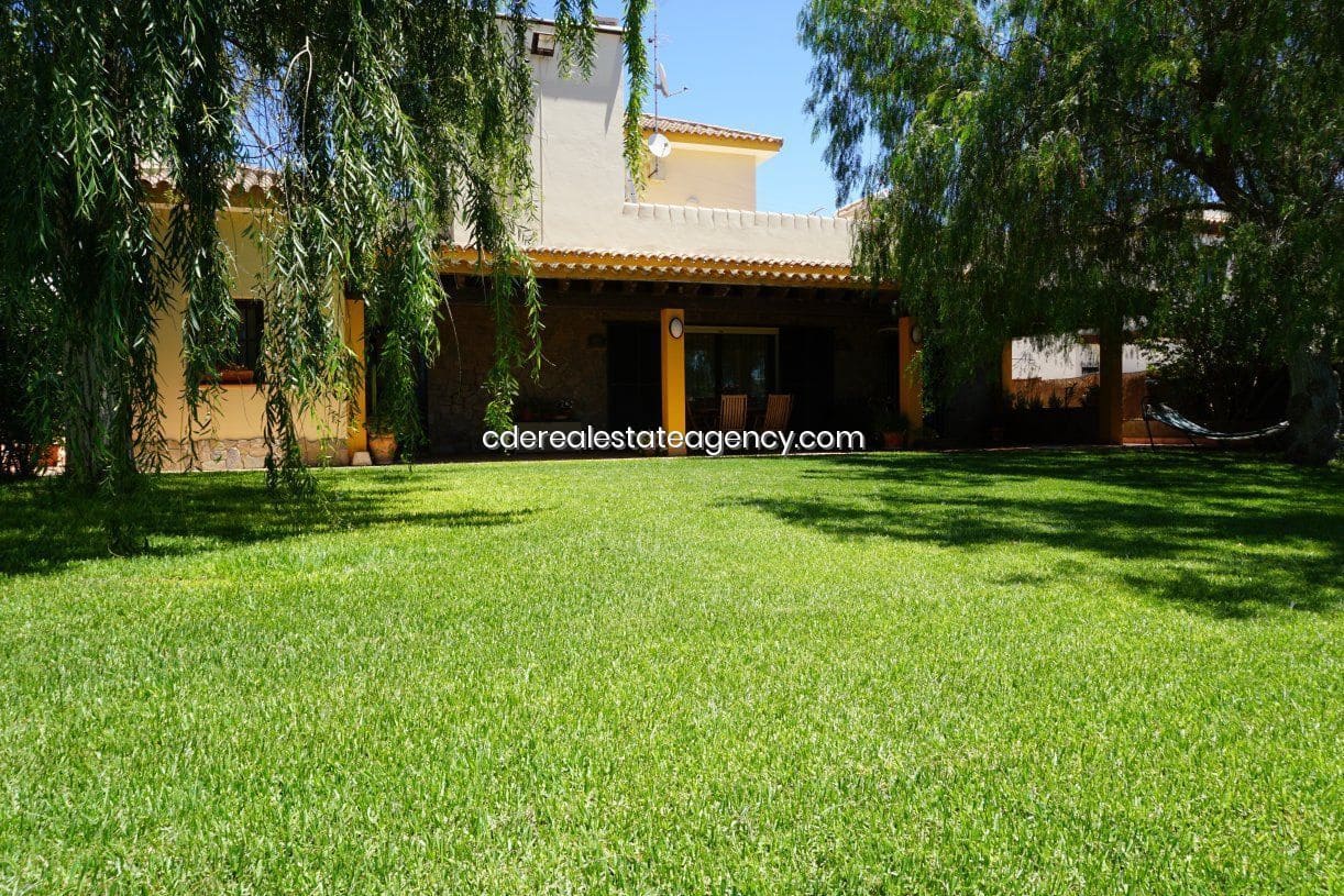 5 sypialnia Willa do wynajęcia w Rota z basenem garażem - 1 600 € (Ref: 6942295)