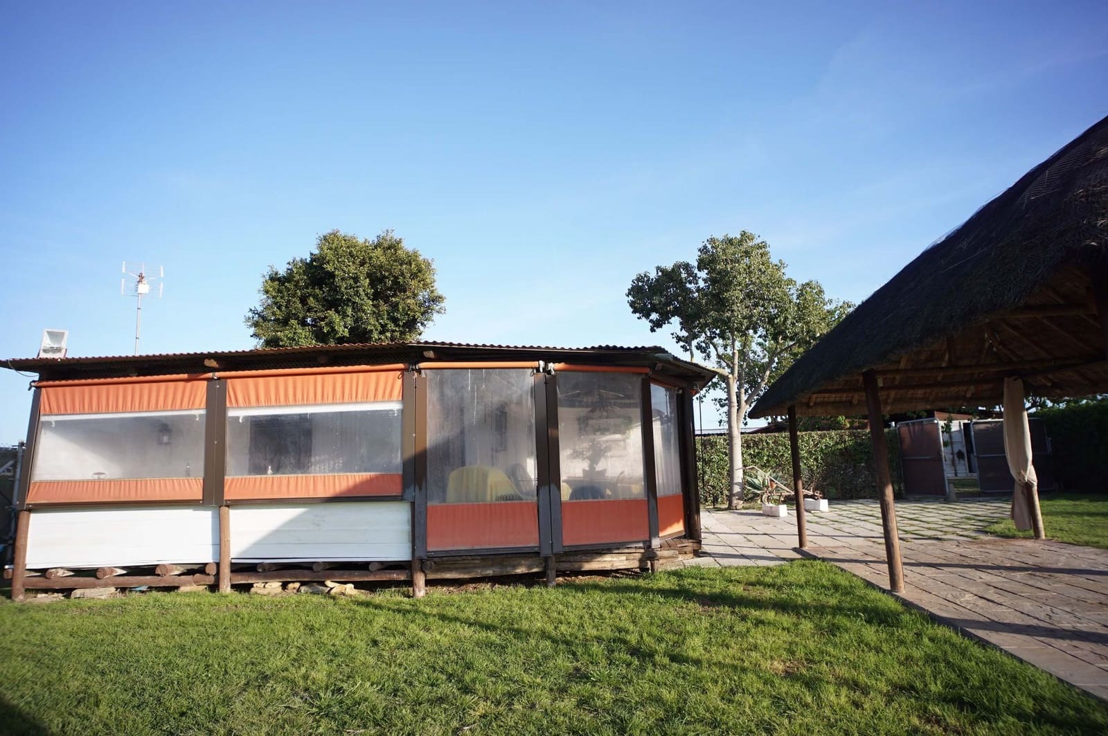 1 soveværelse Finca/Landehus til salg i Chipiona med swimmingpool garage - € 240.000 (Ref: 8221016)