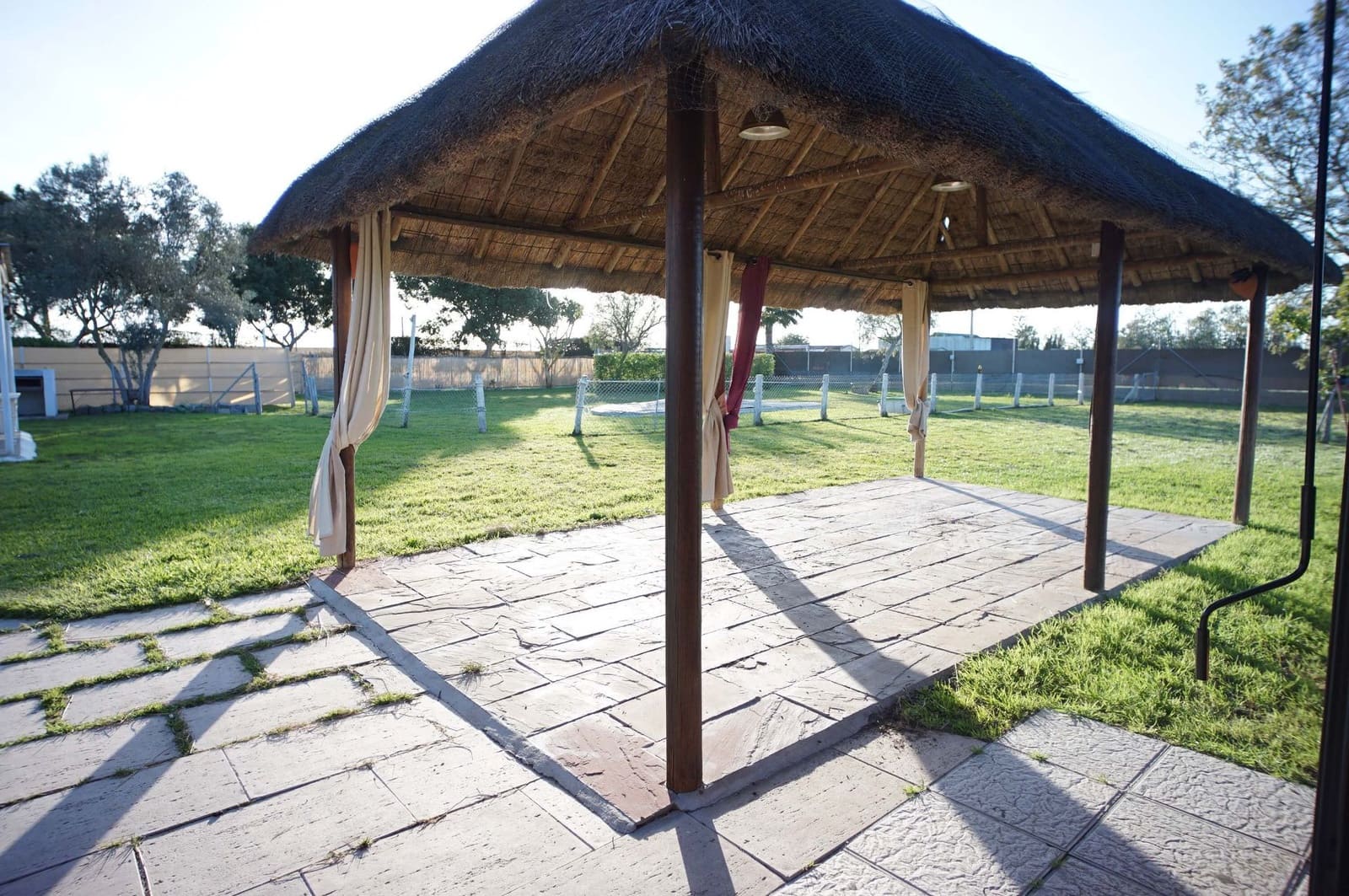 1 soveværelse Finca/Landehus til salg i Chipiona med swimmingpool garage - € 240.000 (Ref: 8221016)