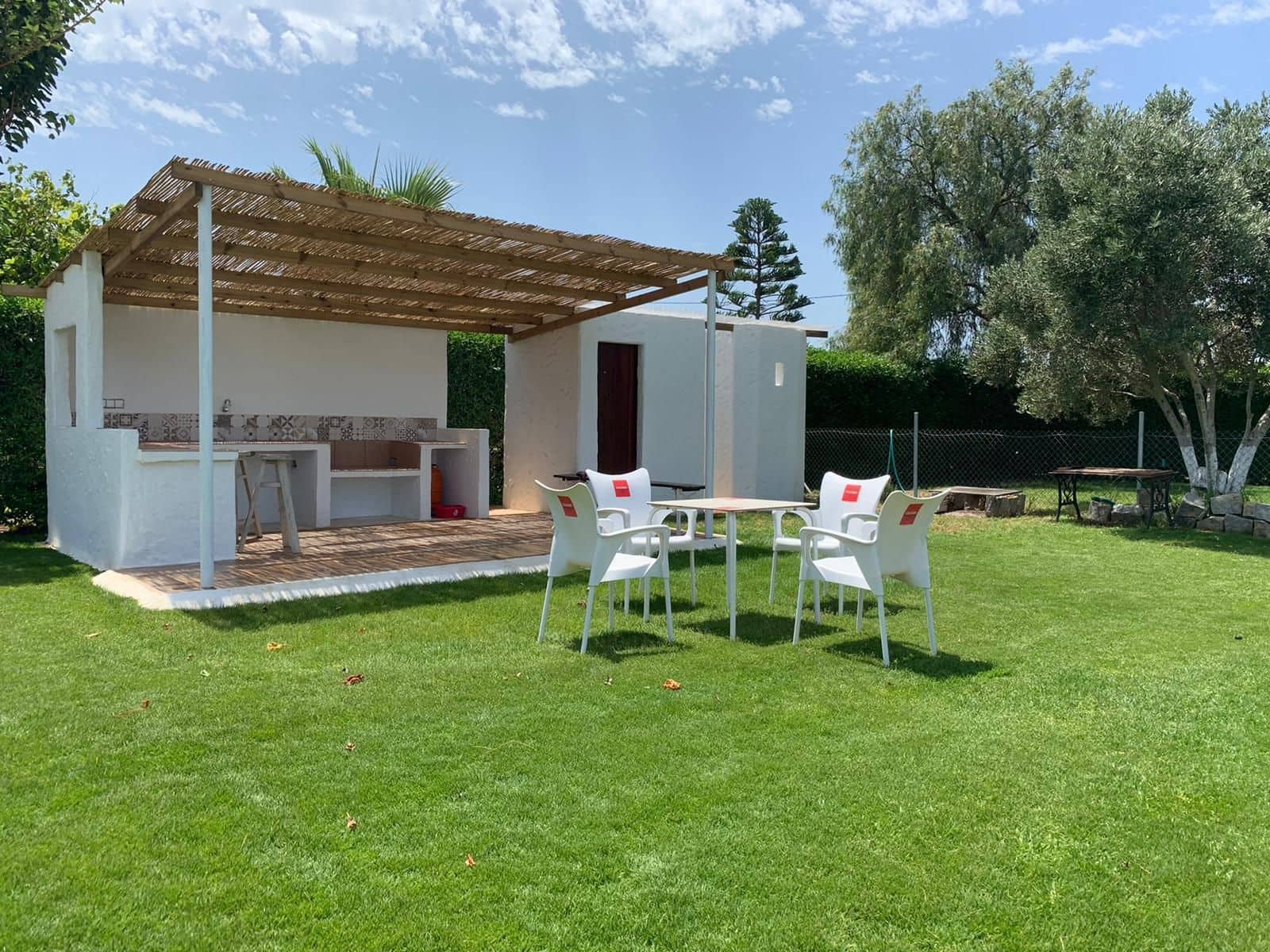 1 soveværelse Finca/Landehus til salg i Chipiona med swimmingpool garage - € 240.000 (Ref: 8221016)