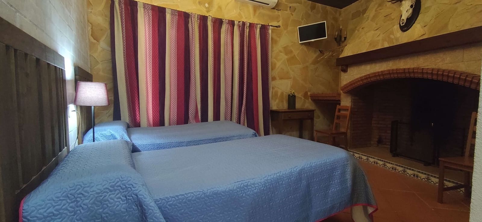 9 camera da letto Villa in vendita in Canaveral de Leon - 427.000 € (Rif: 9317206)