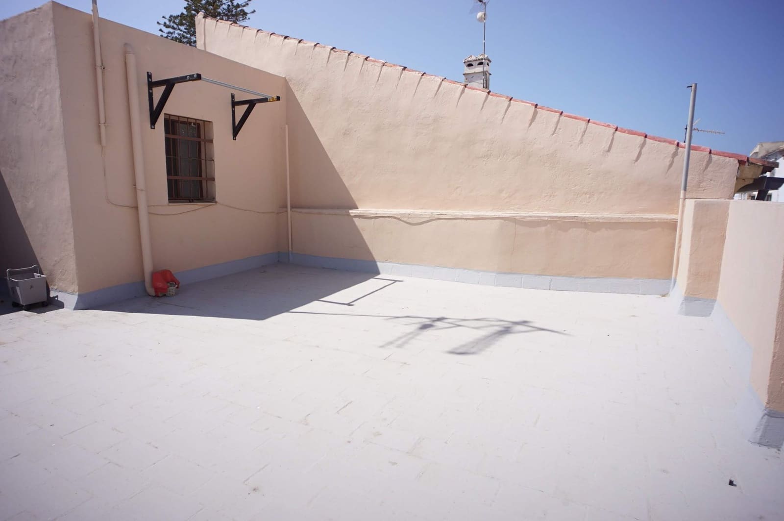 4 bedroom Villa for sale in El Puerto de Santa Maria - € 300,000 (Ref: 9317209)