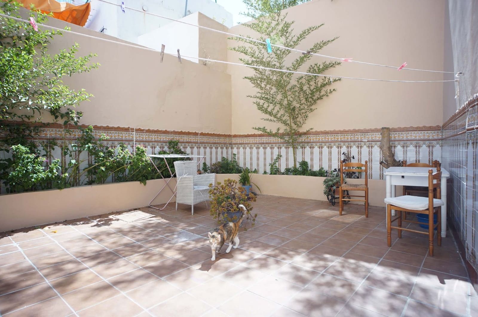 4 bedroom Villa for sale in El Puerto de Santa Maria - € 300,000 (Ref: 9317209)