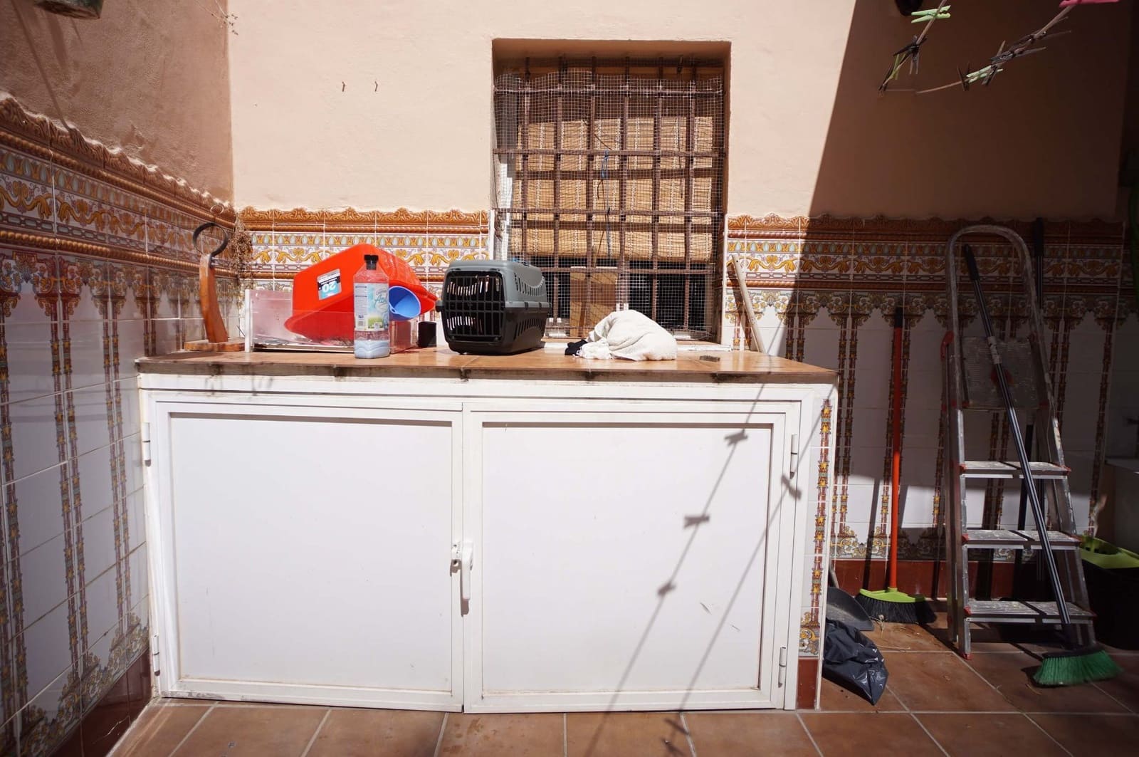 4 bedroom Villa for sale in El Puerto de Santa Maria - € 300,000 (Ref: 9317209)