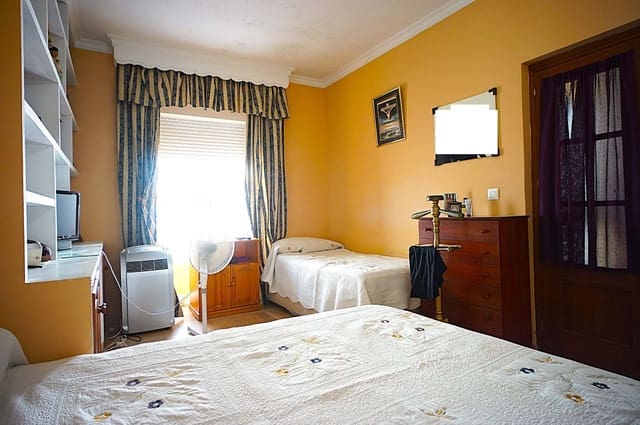 4 sovrum Villa till salu i El Puerto de Santa María - 300 000 € (Ref: 9317209)