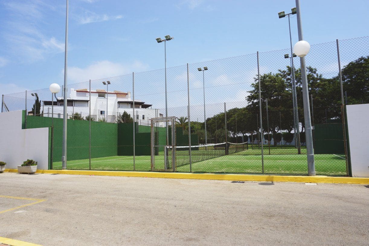 3 soverom Penthouse til salgs i Rota med svømmebasseng garasje - € 345 000 (Ref: 9317210)