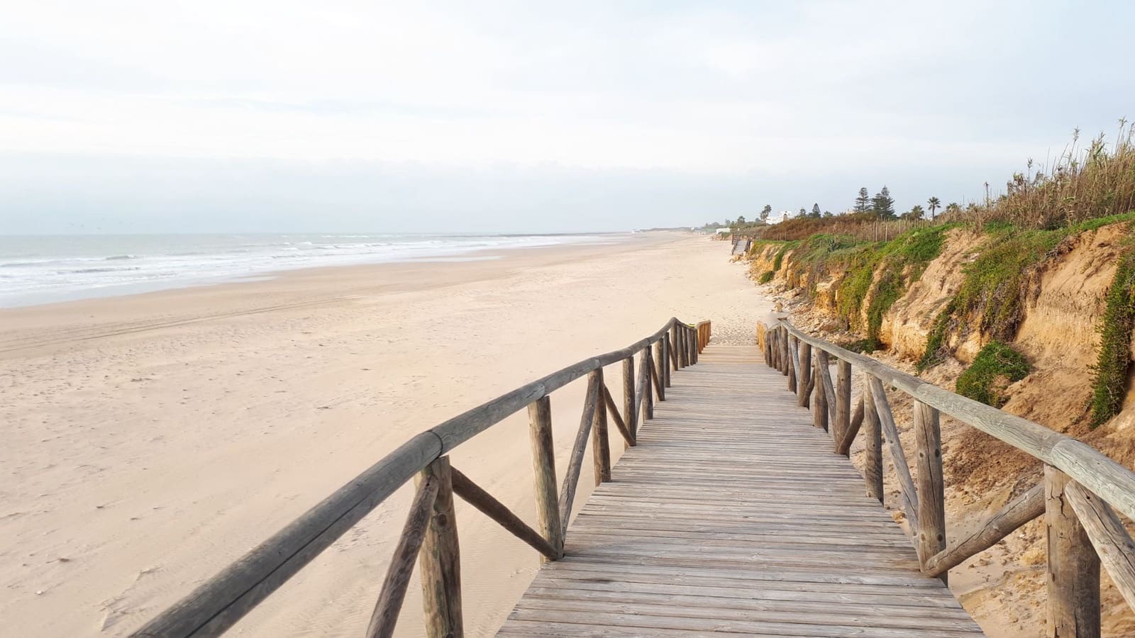 3 soverom Penthouse til salgs i Rota med svømmebasseng garasje - € 345 000 (Ref: 9317210)