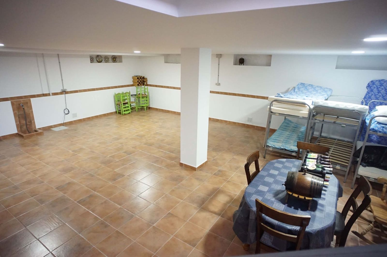 2 sovrum Finca/Hus på landet till salu i Rota med garage - 309 000 € (Ref: 9317211)